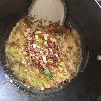 尖椒炒花生米的做法步骤5